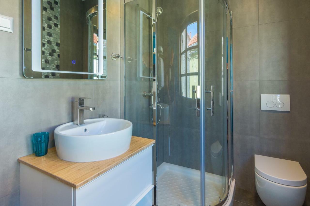 Apartments Mihael Nin Εξωτερικό φωτογραφία