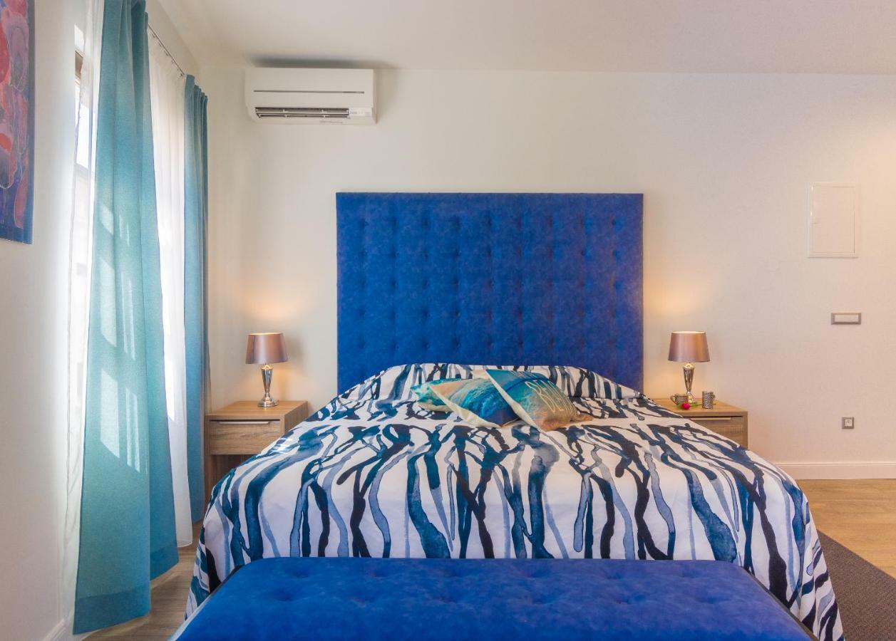 Apartments Mihael Nin Εξωτερικό φωτογραφία