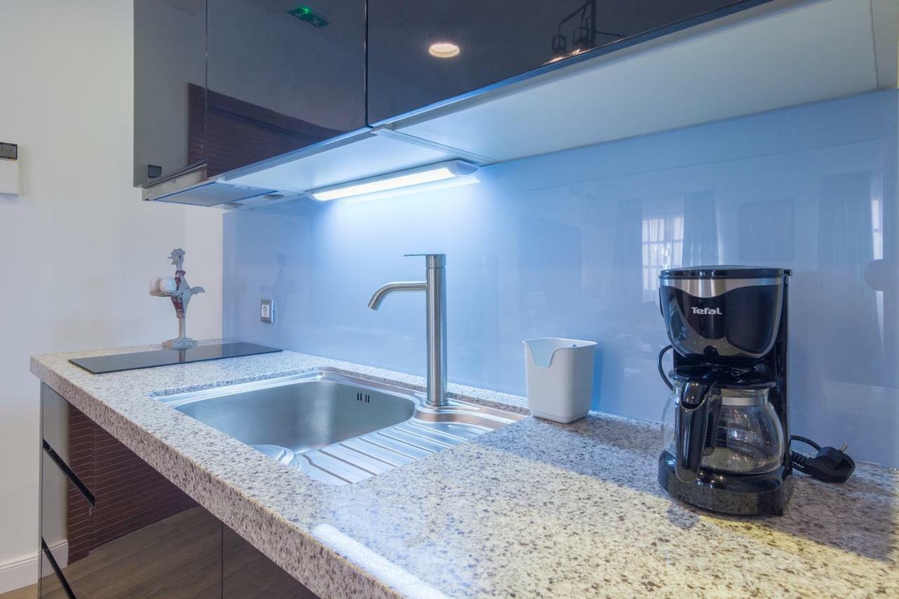 Apartments Mihael Nin Εξωτερικό φωτογραφία