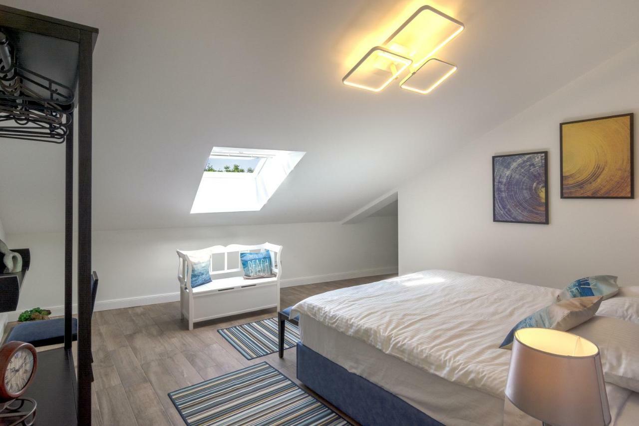 Apartments Mihael Nin Εξωτερικό φωτογραφία