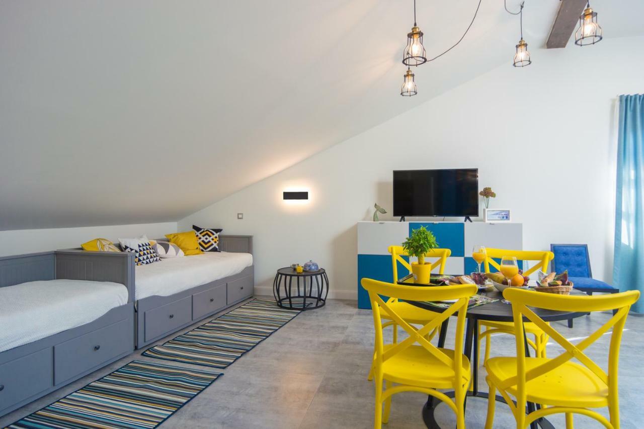 Apartments Mihael Nin Εξωτερικό φωτογραφία